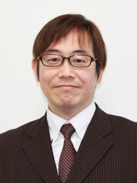 執筆者 小崎恭弘さん