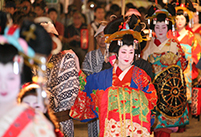 写真撮影のコツ～「祭り写真」の撮り方～