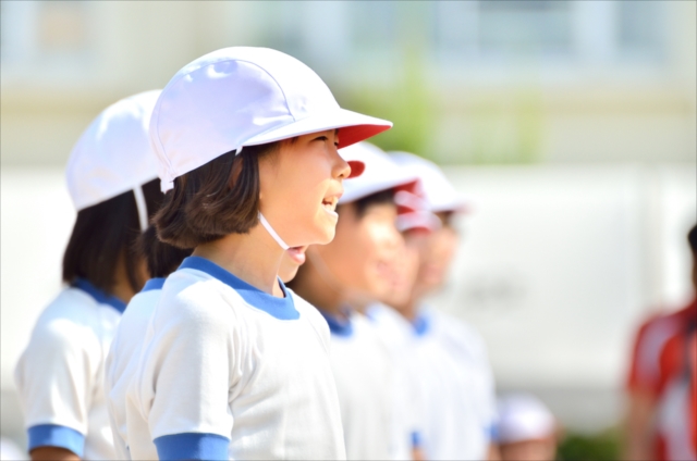 フォト総研 コラム がんばる子どもの姿を残したい プロカメラマンが教える 運動会 撮影のコツ アスカネットのマイブック